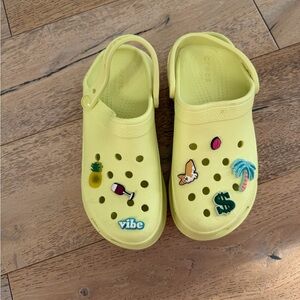 CROCS Classic Bae Platforms with Jibbitz